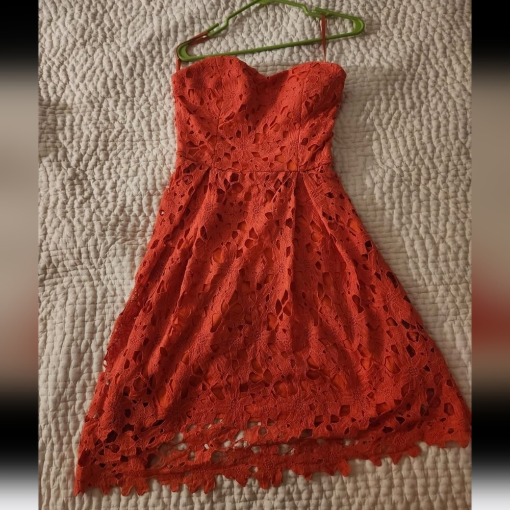 Lulus Strapless Floral Lace Dress - Small